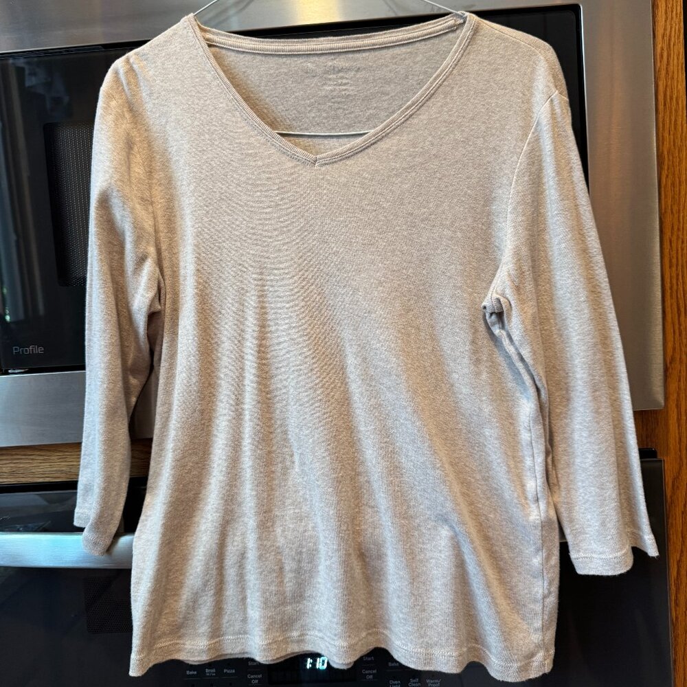 By Chico's Soft Cotton Pull Over V Neck 3/4 Sleeve Beige 2 (L-12)